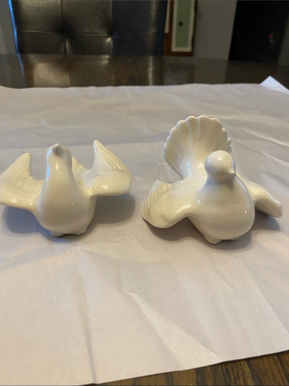 Vintage 70’s White Ceramic Dove Figurines - Set of 2
